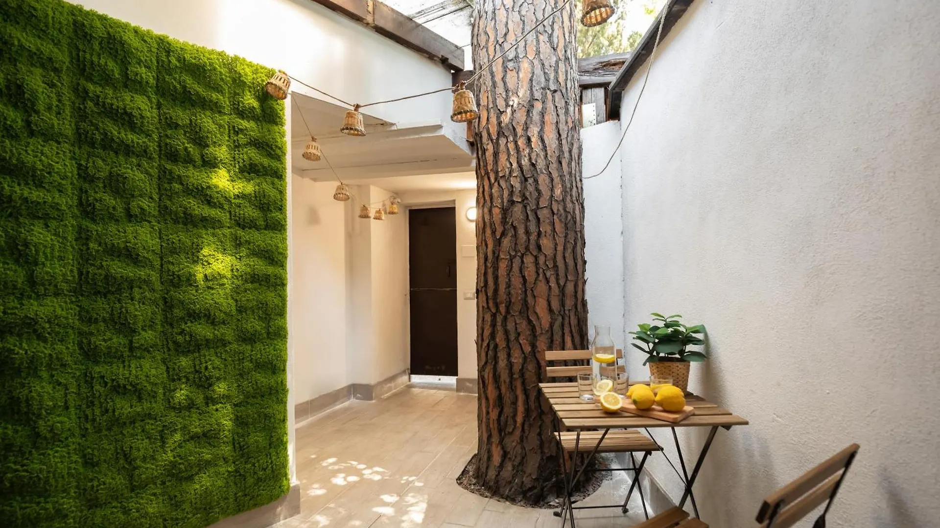 [LUSSUOSO VILLINO - 5 stelle - nel verde di Roma] Villa Roma